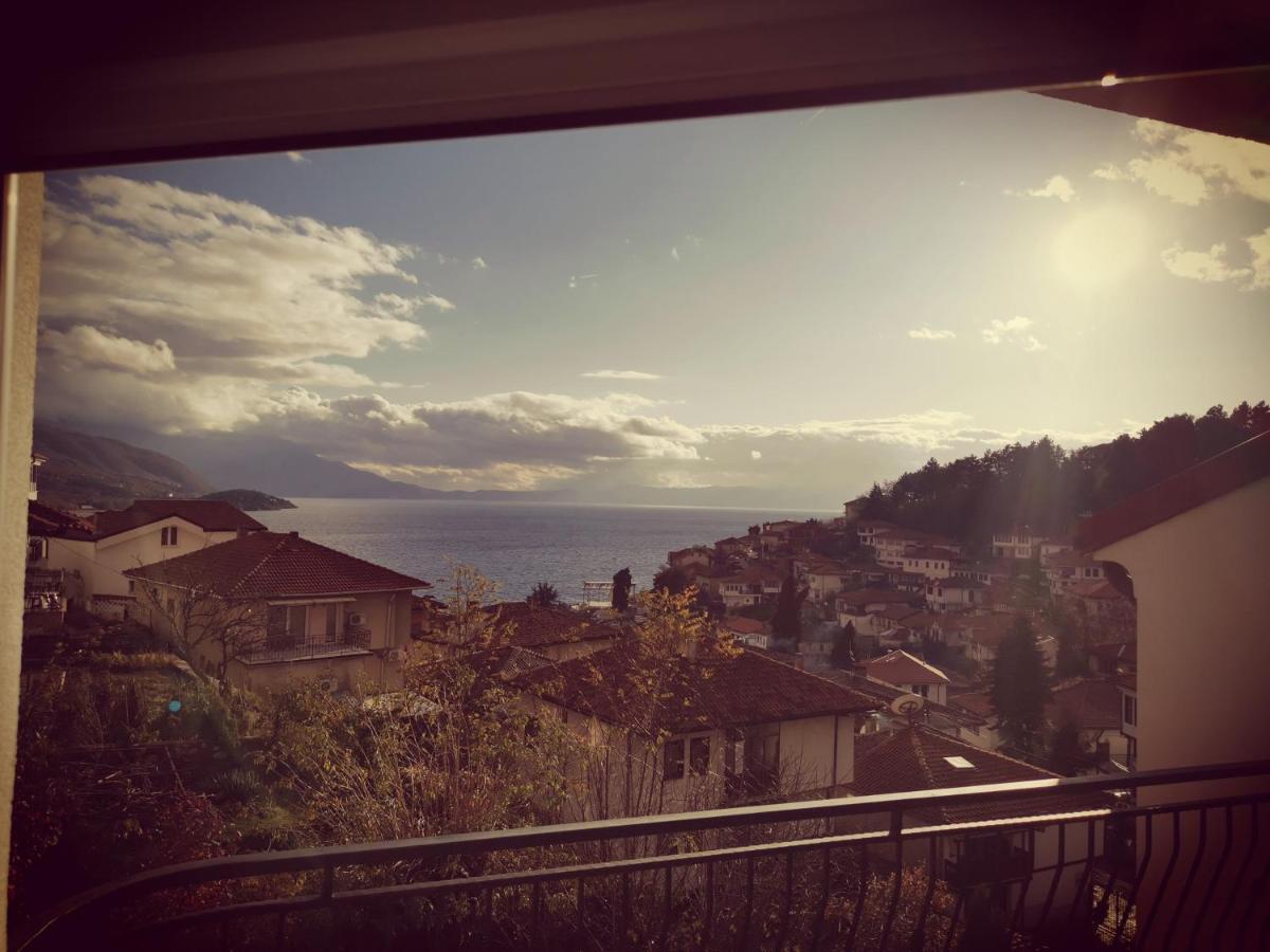 Lake View Apartment Ohrid Eksteriør bilde